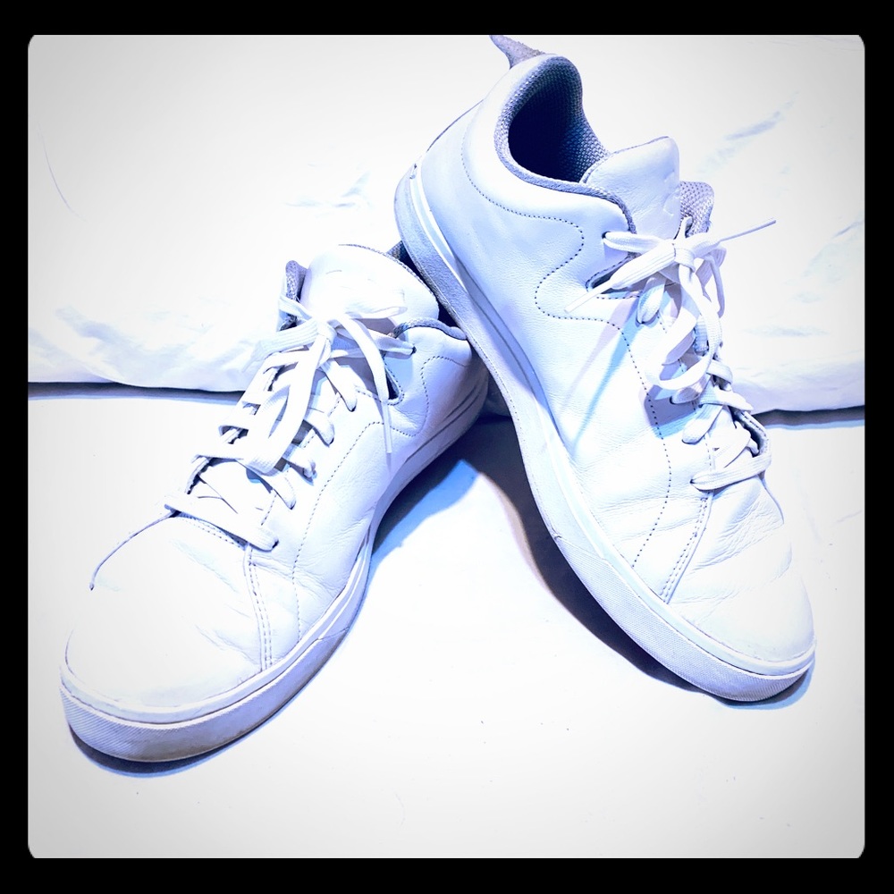 Under Armour Mobtown White Leather Men’s 13 shoes